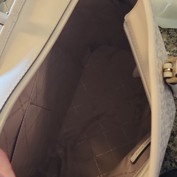 MK JET TRAVEL BAG - Picture 5 of 8